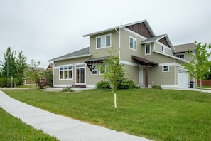 Centrally located home on Bozeman's North side of town.