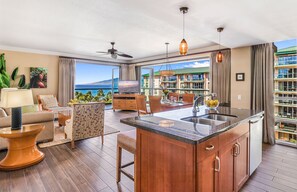 A luxurious 6th floor corner suite
                