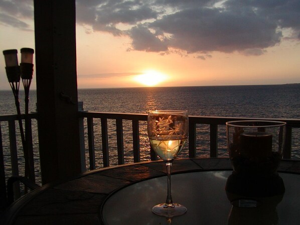 Romantic sunset - Sunset View from Lanai