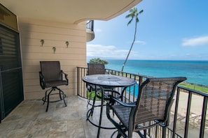 Enjoy morning coffee and evening meals on your very own private ocean front lanai