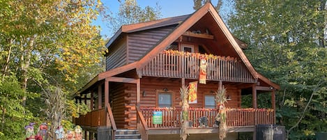 Beautiful Cabin Exterior - Seasonally decorated for the incredible vacation you're looking for in the Smokies!