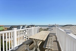 P4911632