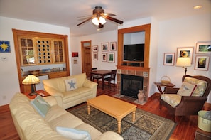 Living Area - Entry Level
