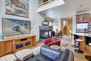 Living Area - Placer Ridge Lookout - Breckenridge Vacation Rental