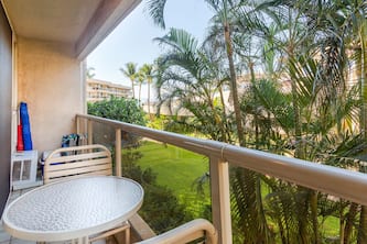 Maui Banyan H-214 | Tropical Oasis, Near Beach