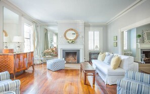 The beautiful and bright living room. Perfect for a cocktail!