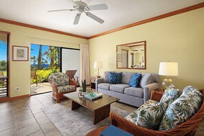Living Room - Kahala 613