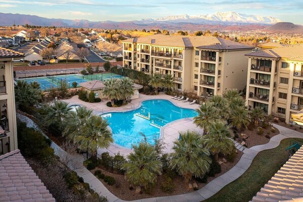 pool, hot tub playground and pickleball/basketball courts