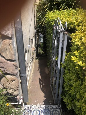Entry way to the apartment