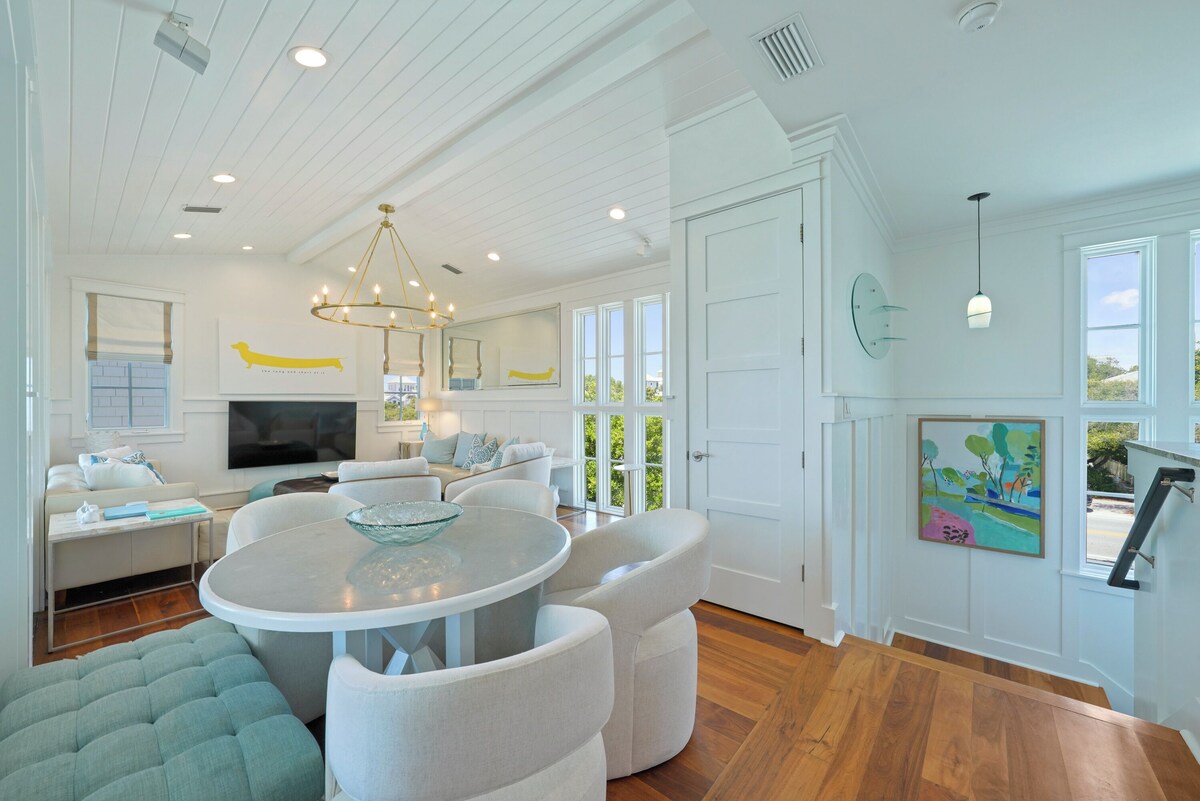 BEACHSIDE IN SEASIDE, GULF VIEWS, 3 KINGS, GREAT PORCHES, Wave the Wheat
