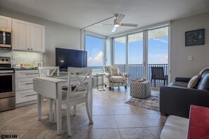 Lovely and comfortable Estero Beach And Tennis Club 1106A