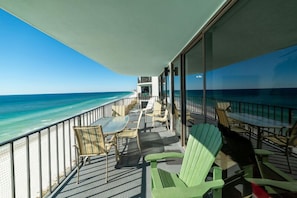 Amazing, huge balcony with plenty of room to stretch out and enjoy the view!