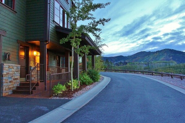 Front entrance of the Lookout Cabin