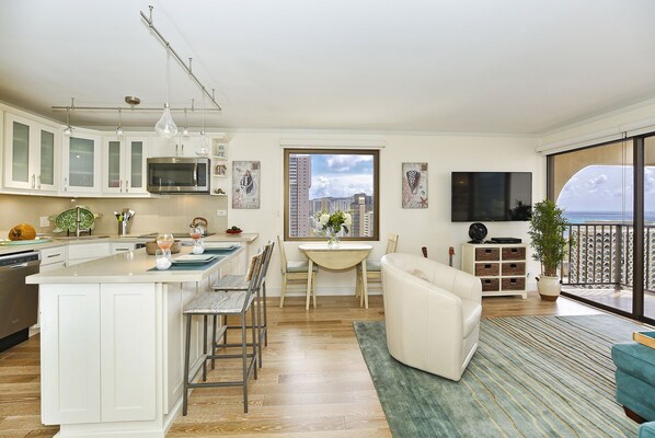 Lots of beautiful, natural light in this 24th floor corner condo