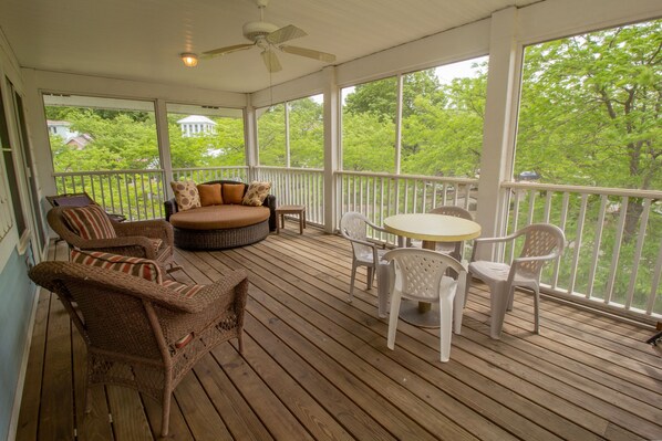 Second Level | Screened Porch