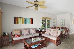 Living Room - Manualoha 804