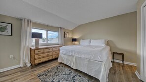 King Bed in Primary Bedroom