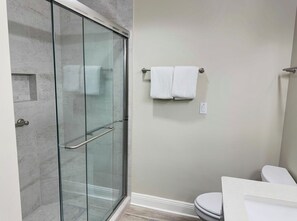 Summer Place #504 Master Bathroom