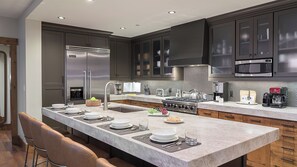 Gourmet Kitchen