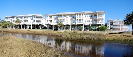 Gulf Breeze Condominiums #208