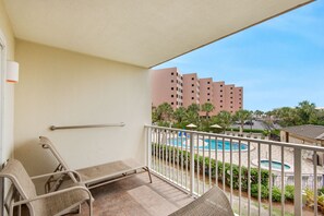 The Islander 214 balcony views