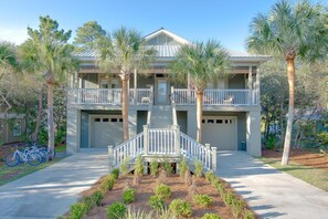 Seagrove Beach "Four Palms" 499 Lakeview Drive