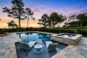 22 Sandhill Crane - Oceanfront Private Pool