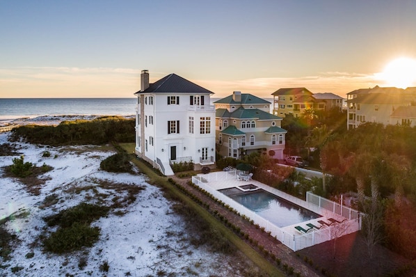 Seagrove 502 Beachfront Trail