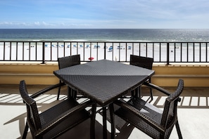 Have a meal together outside while over looking the Gulf of Mexico