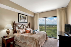 Guest Bedroom - The Guest Bedroom features AMAZING views, a King bed & flat screen TV.