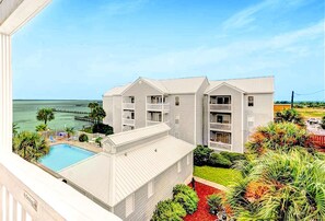 Beautiful Bay Views at Hermitage by the Bay 305!