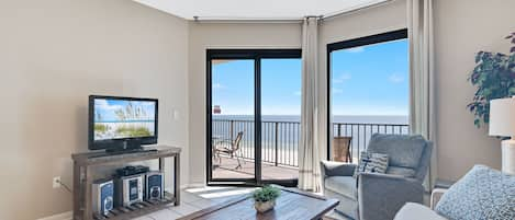 Spacious Living Room with Balcony access and beautiful views