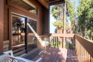 Balcony/View