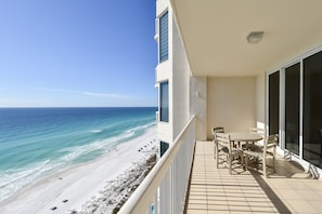 Silver Beach Towers East 1604- Balcony