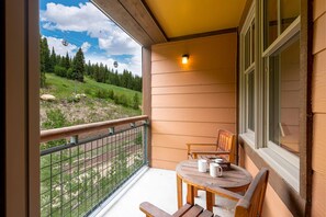 Enjoy coffee with a sunny gondola view