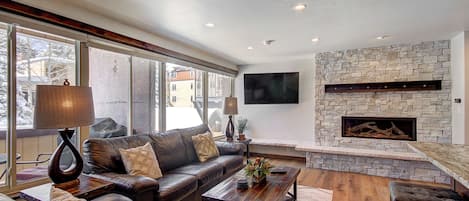 The Lift A102 - a SkyRun Breckenridge Property - Fully remodeled condo close to Peak 9 