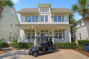 Driftwood - Magnolia Dunes Vacation Rental House with Community Pool and Near Beach in Seagrove 30A, Florida - Bliss Beach Rentals