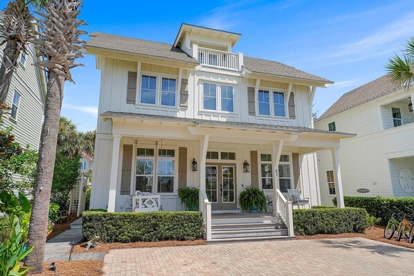 Driftwood - Magnolia Dunes Vacation Rental House with Community Pool and Near Beach in Seagrove 30A, Florida - Bliss Beach Rentals