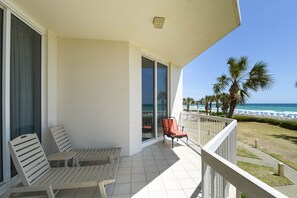 Silver Beach Towers West 206 - Balcony