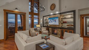 Beautiful updated great room