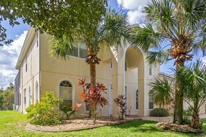 203-birkdale-street--davenport--fl-33897---02.jpg