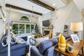 2 Wren Drive - Living Room