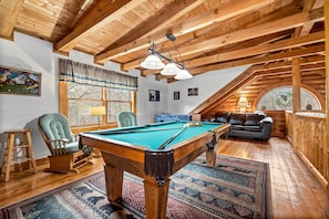 Spielezimmer