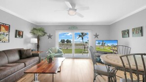 South Beach Room 203 Living Room & Dining Area