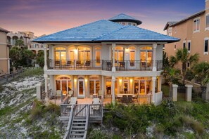 Bella Luna - Beachfront Vacation Rental House in Destiny by the Sea Destin, FL- Five Star Properties Destin/30A