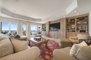 Bella Luna - Beachfront Vacation Rental House in Destiny by the Sea Destin, FL- Five Star Properties Destin/30A