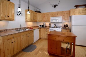 Spacious kitchen