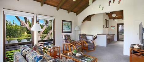 Living Room - Kahala 521