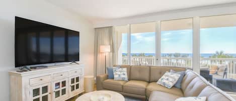Silver Shells St. Maarten 304 - Living Area