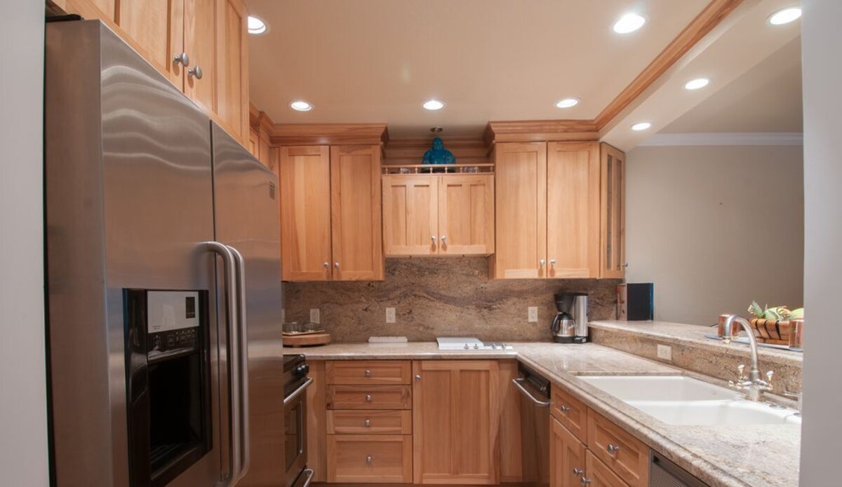 Ocean Pines #28 – Pebble Beach Condo – Oceanview Luxury